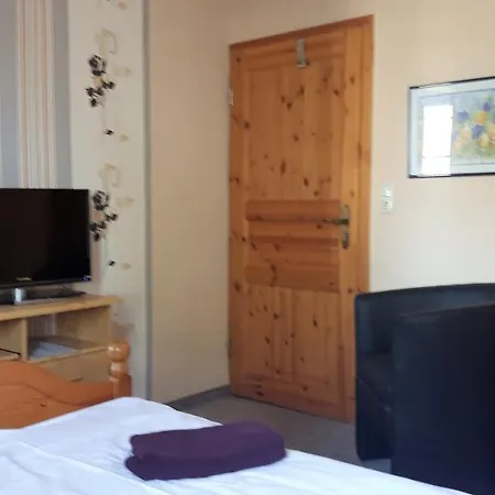 Lichte Aue Lichtenau *