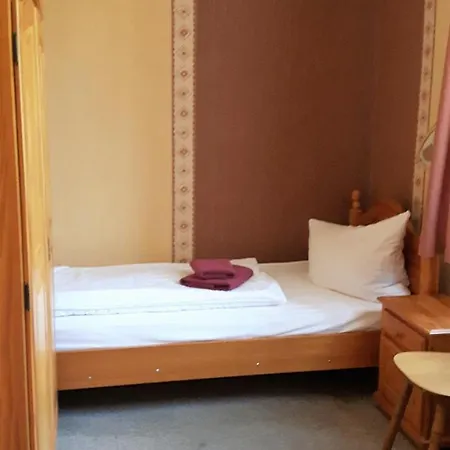 Lichte Aue Lichtenau *